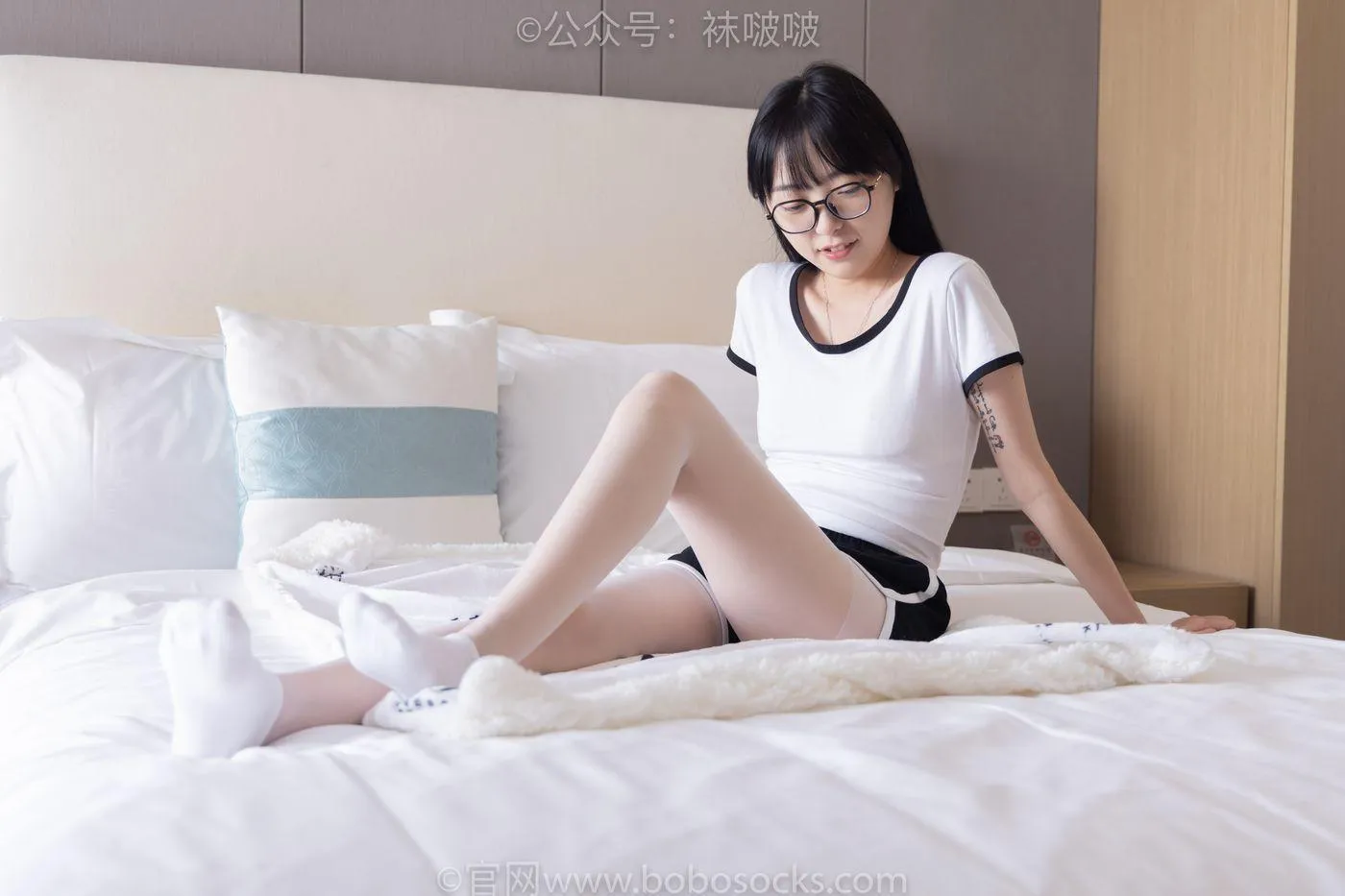 [BoBoSocks袜啵啵]NO.037 稚予-帆布鞋、短白棉袜、白丝 [136P]插图3
